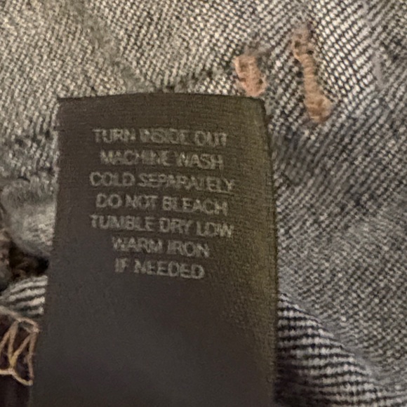 White House/Black Market Dark Blue Capri Jeans - Picture 8 of 8